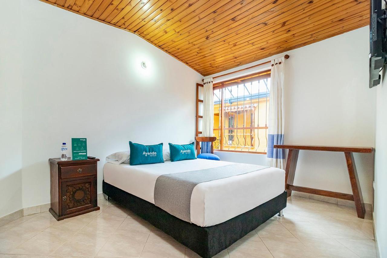 Ayenda Hotel Casona Santa Rosa Чіа Екстер'єр фото