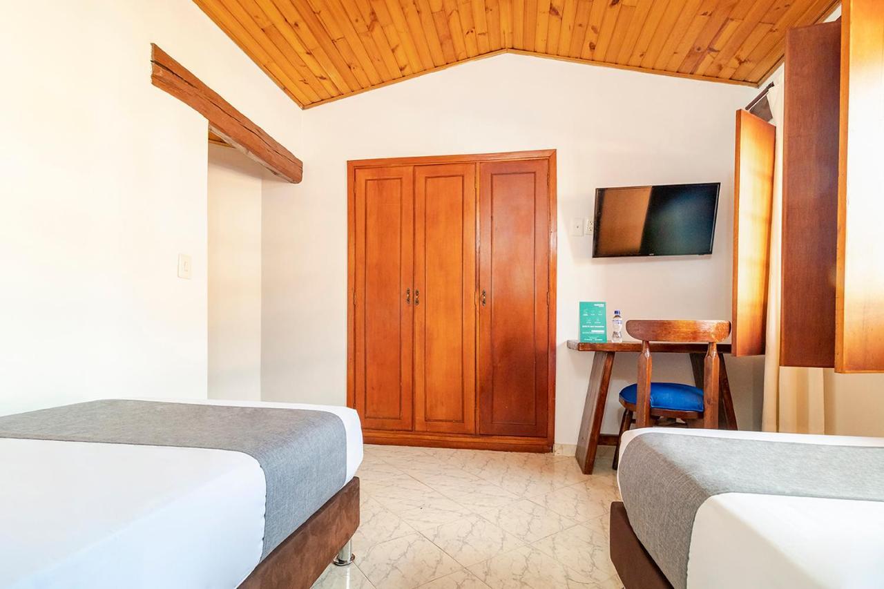 Ayenda Hotel Casona Santa Rosa Чіа Екстер'єр фото