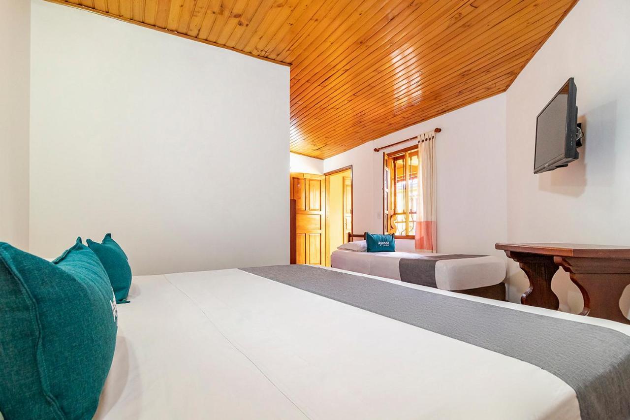 Ayenda Hotel Casona Santa Rosa Чіа Екстер'єр фото
